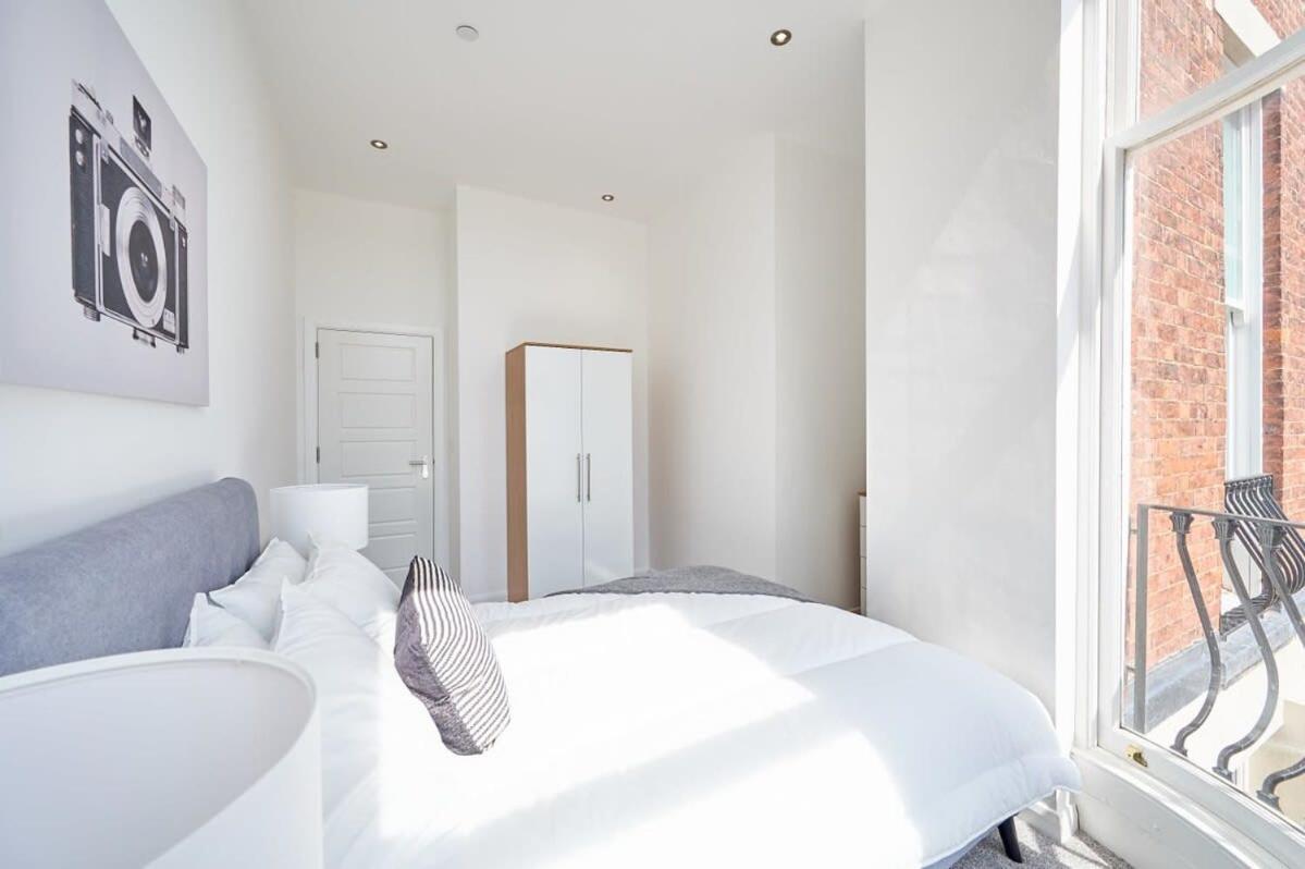 Modern 2 Bedroom Apartment In Preston Preston  Exterior foto