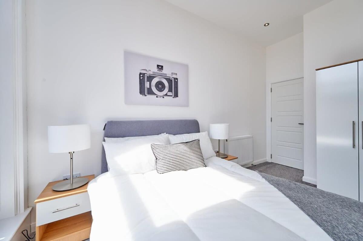 Modern 2 Bedroom Apartment In Preston Preston  Exterior foto