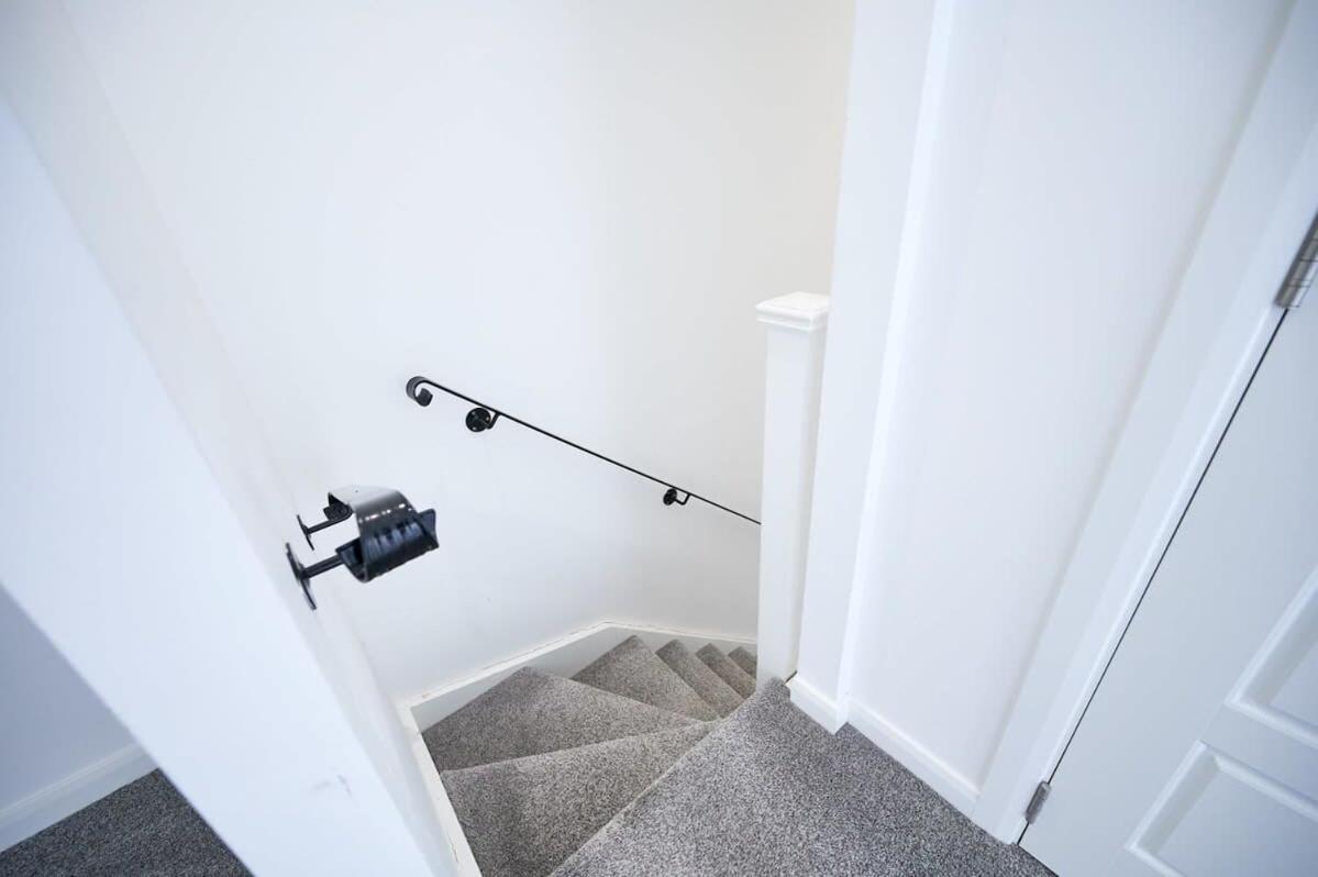 Modern 2 Bedroom Apartment In Preston Preston  Exterior foto
